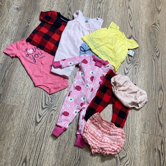 Other - Baby girl clothes bundle Size 6 Months